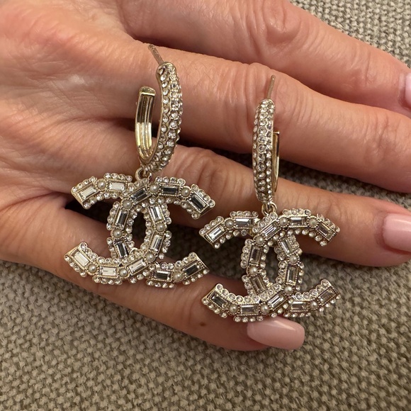 CHANEL Jewelry - New Chanel CC Logo Super Bling Crystal Embellished with Pearl Drop Earrings
